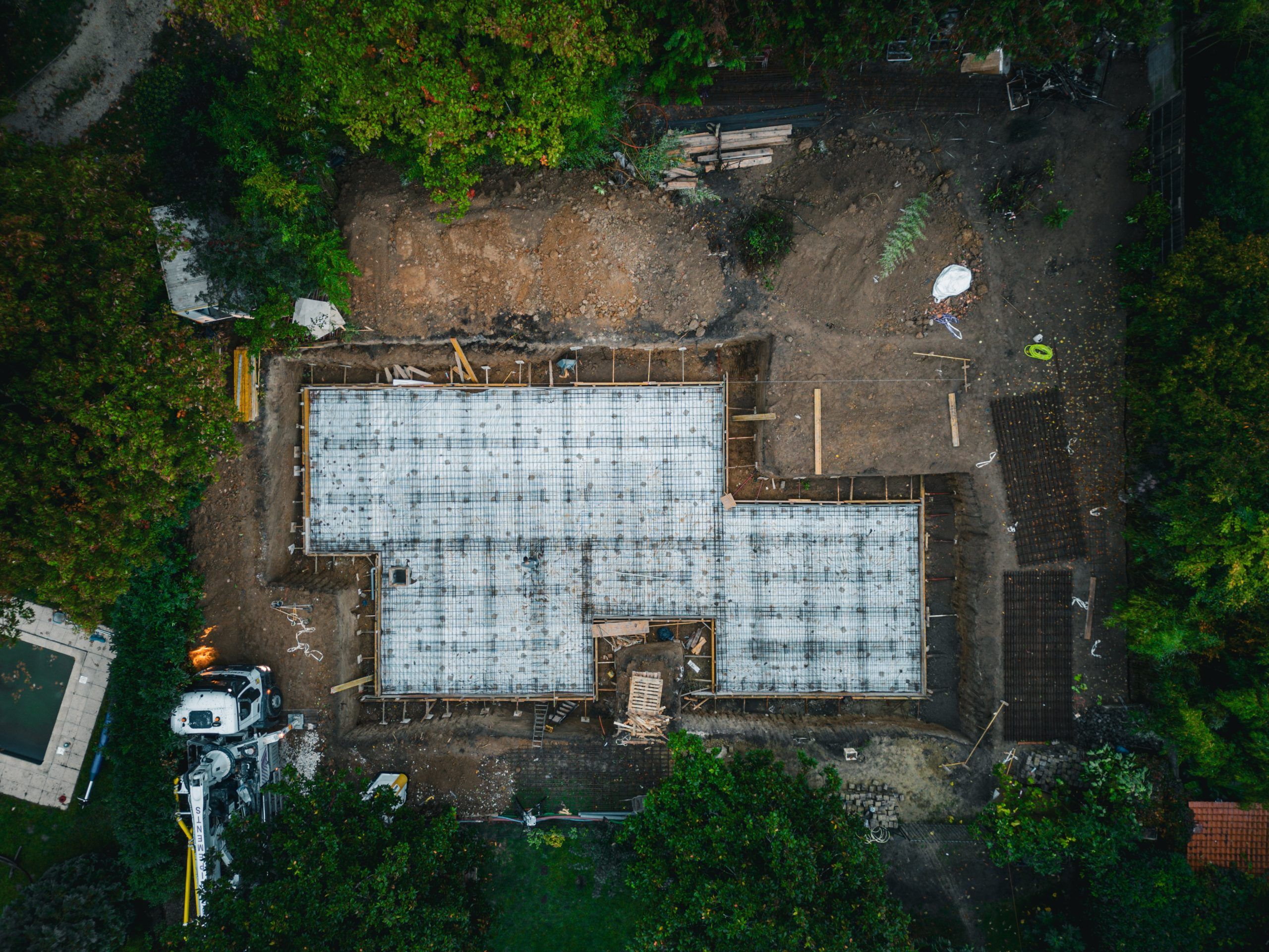 Residential concrete foundation built by Oakley Construction for weather-resistant durability in Tennessee